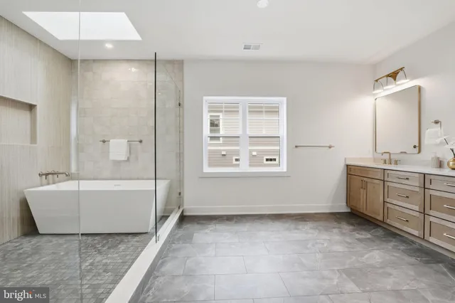 $2,195,000 | 1945 Leonard Road, Falls Church, VA 22043