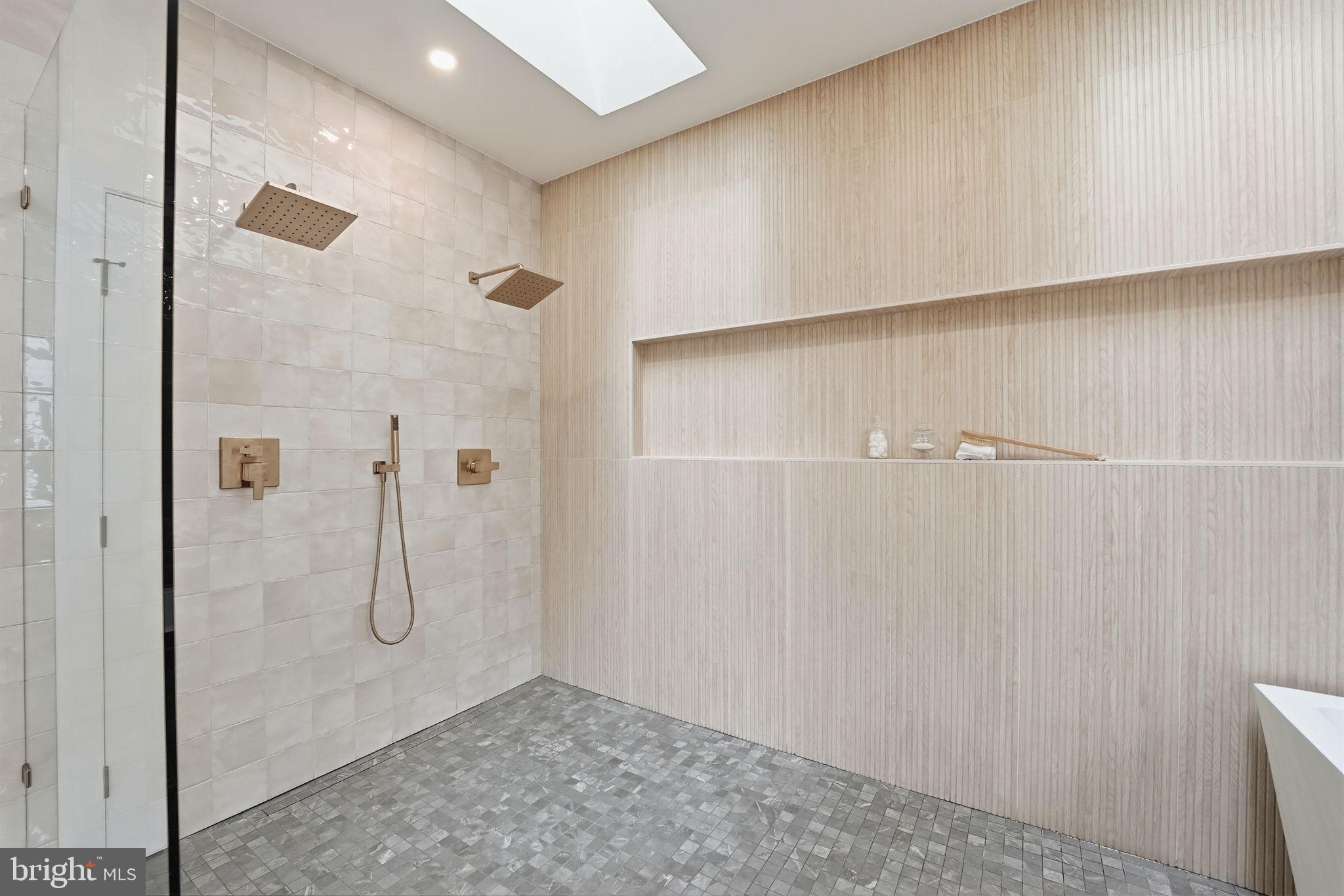 1945 Leonard Road Falls Church, VA 22043 - Photo 55 of 95