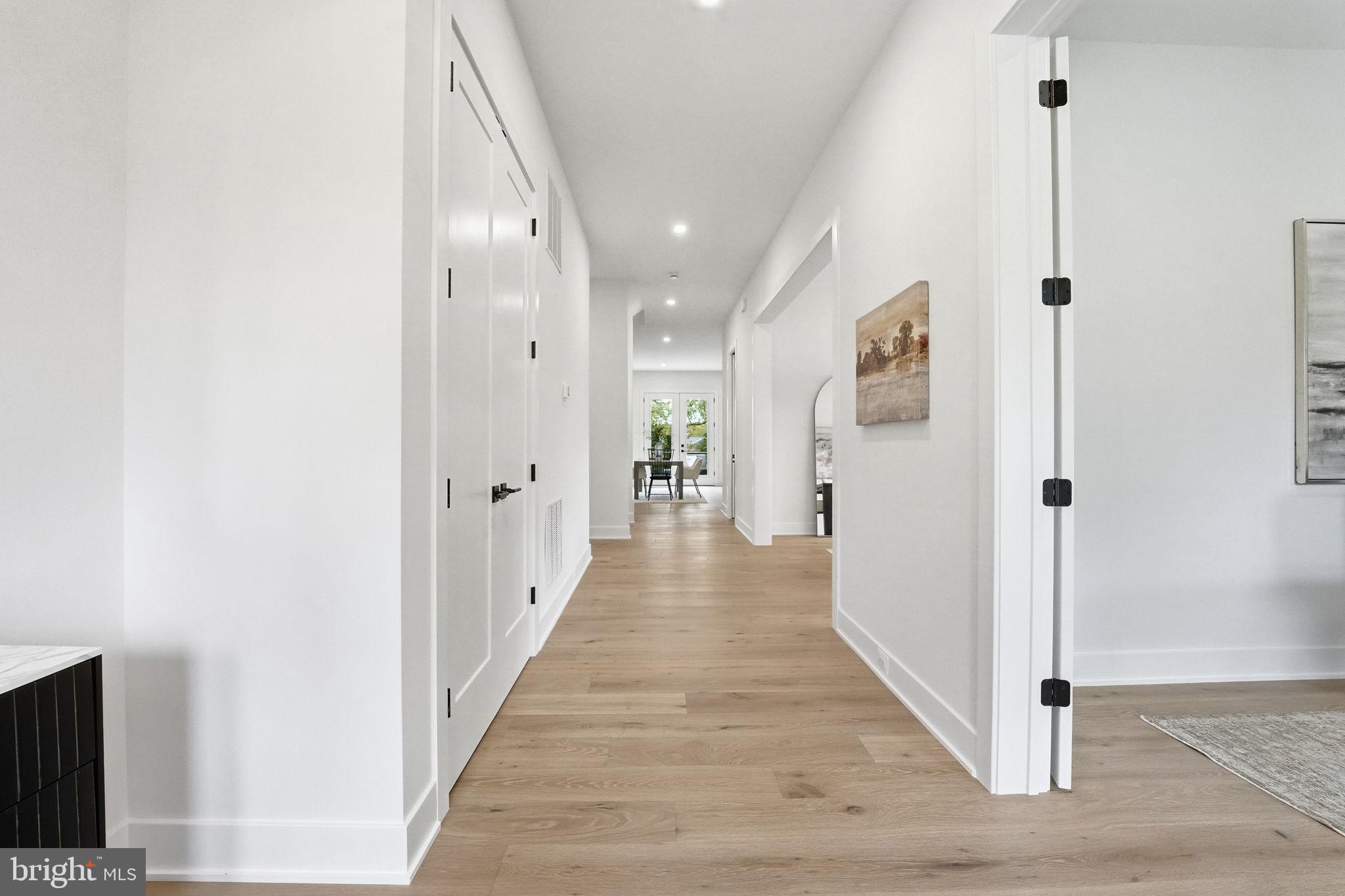 1945 Leonard Road Falls Church, VA 22043 - Photo 6 of 95