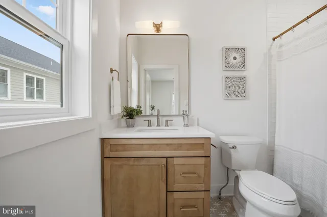 $2,195,000 | 1945 Leonard Road, Falls Church, VA 22043