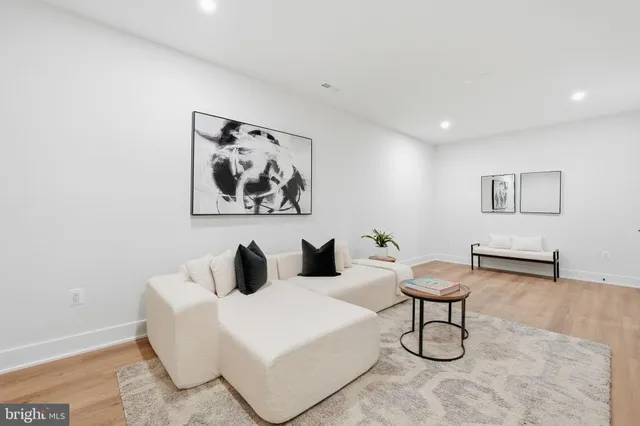 $2,195,000 | 1945 Leonard Road, Falls Church, VA 22043