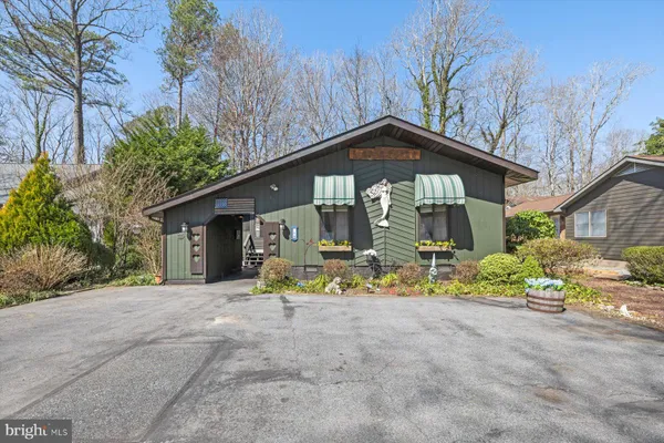 $340,000 | 13 Sloop Lane, Ocean Pines, MD 21811
