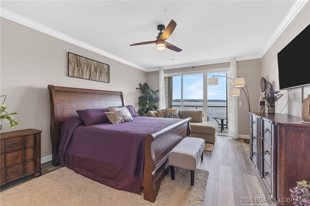 100 Trinity Pointe Drive, Unit 2L Camdenton, MO 65020 - Photo 16 of 43 Large master with great views.