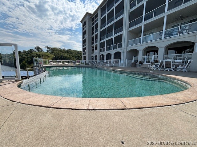 100 Trinity Pointe Drive, Unit 2L Camdenton, MO 65020 - Photo 32 of 43