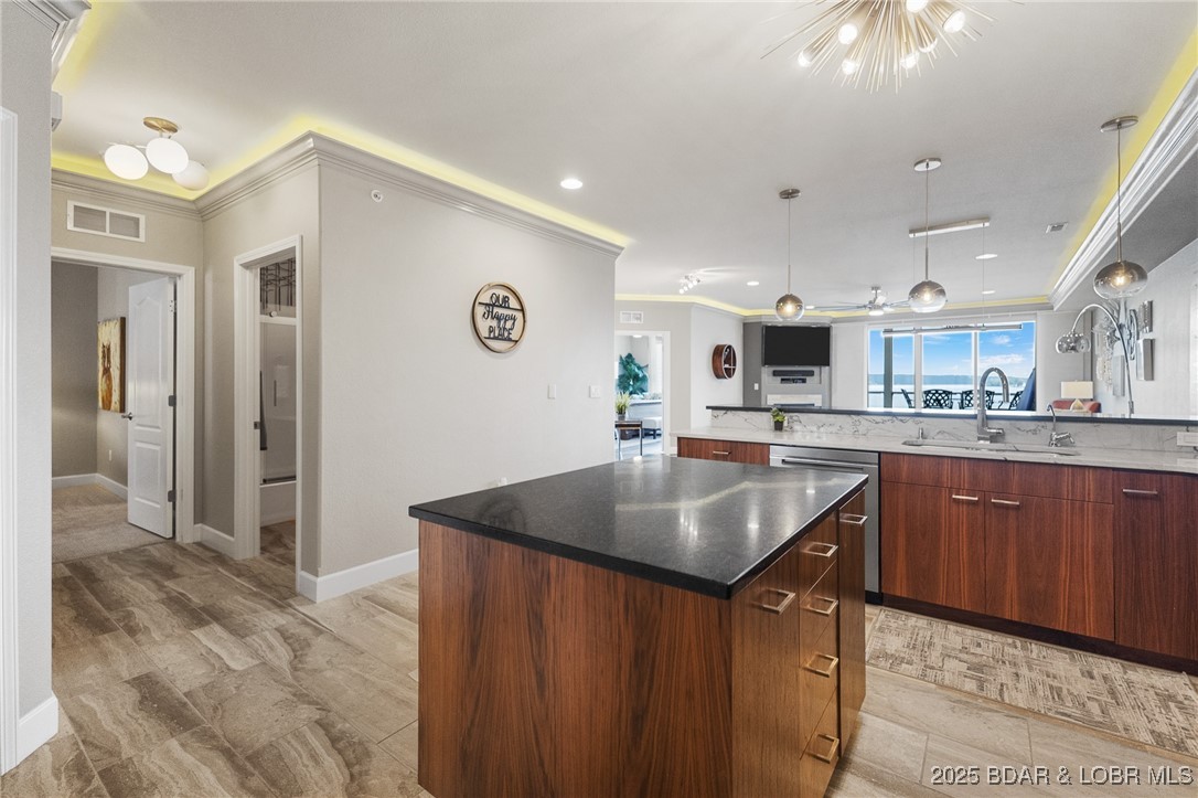 100 Trinity Pointe Drive, Unit 2L Camdenton, MO 65020 - Photo 7 of 43