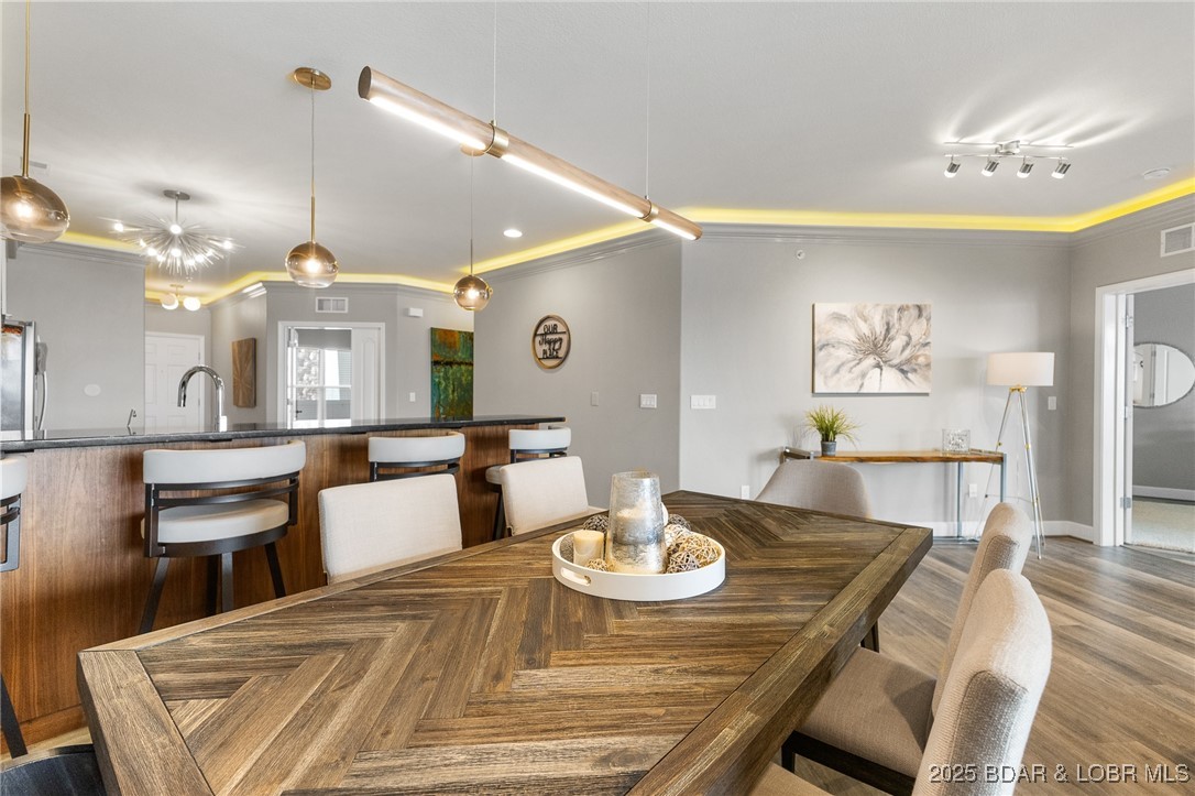 100 Trinity Pointe Drive, Unit 2L Camdenton, MO 65020 - Photo 10 of 43 Room for Large Dining