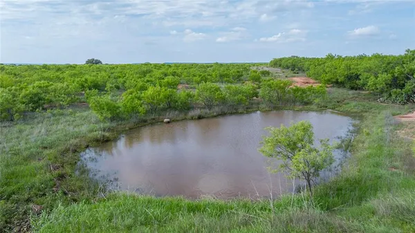 $750,000 | 698 County Road 133, Ovalo, TX 79541