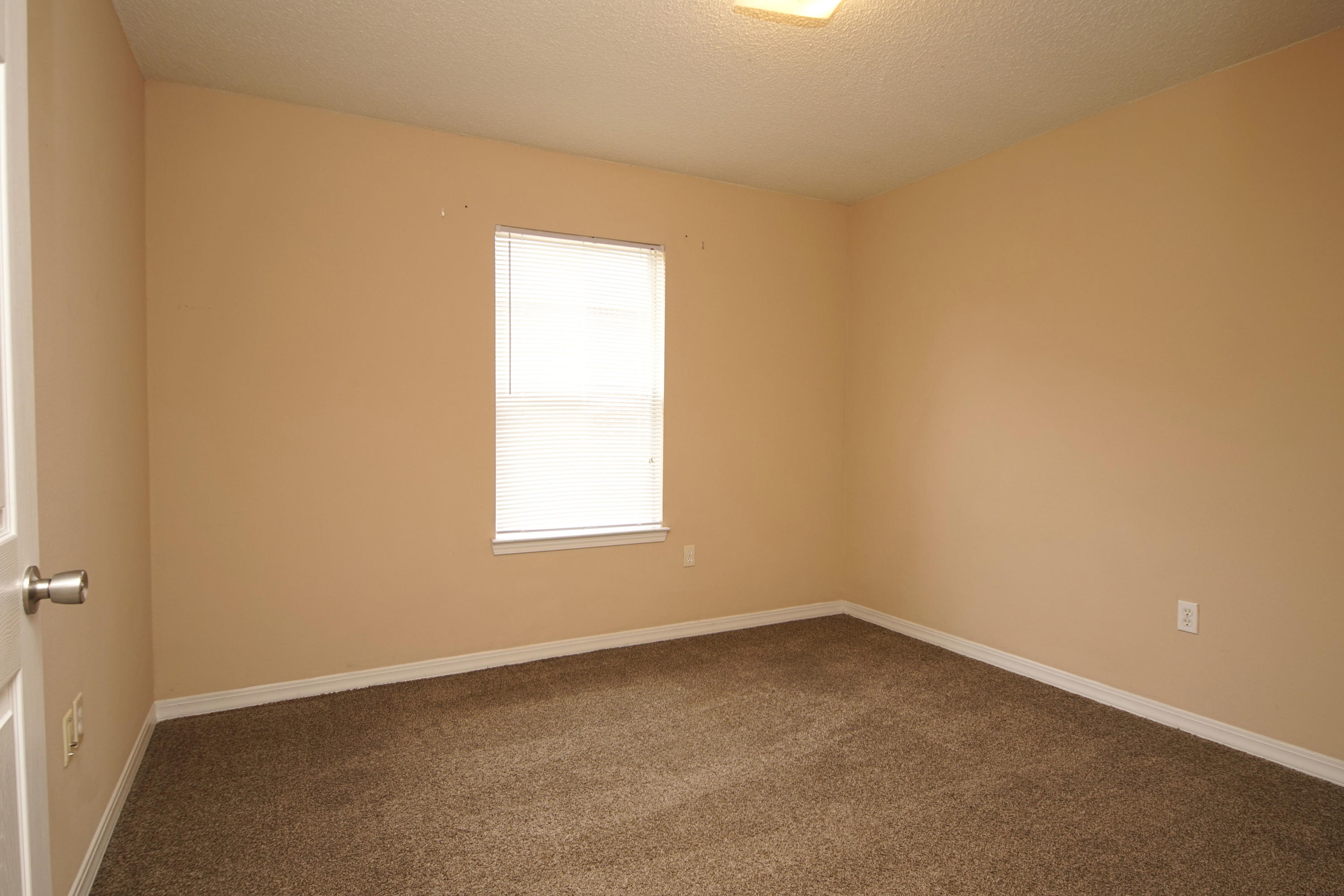 236 Limestone Circle Crestview, FL 32539 - Photo 21 of 32 236LimestoneVBdr3