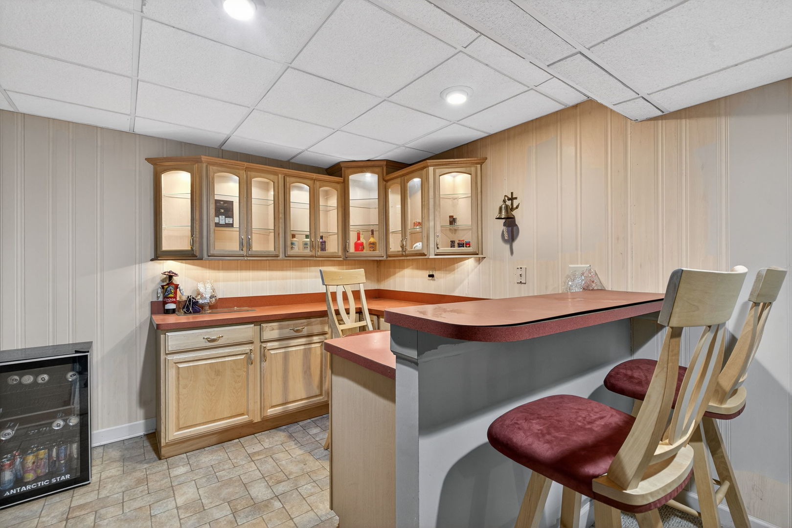 805 Addleman Street Joliet, IL 60431 - Photo 25 of 31 a room with a sink chairs and a table
