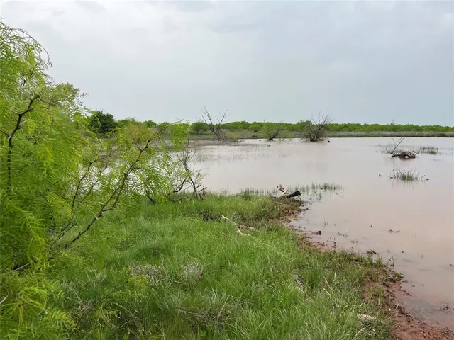 $4,520,100 | 0 Flinn Road, Bellevue, TX 76228