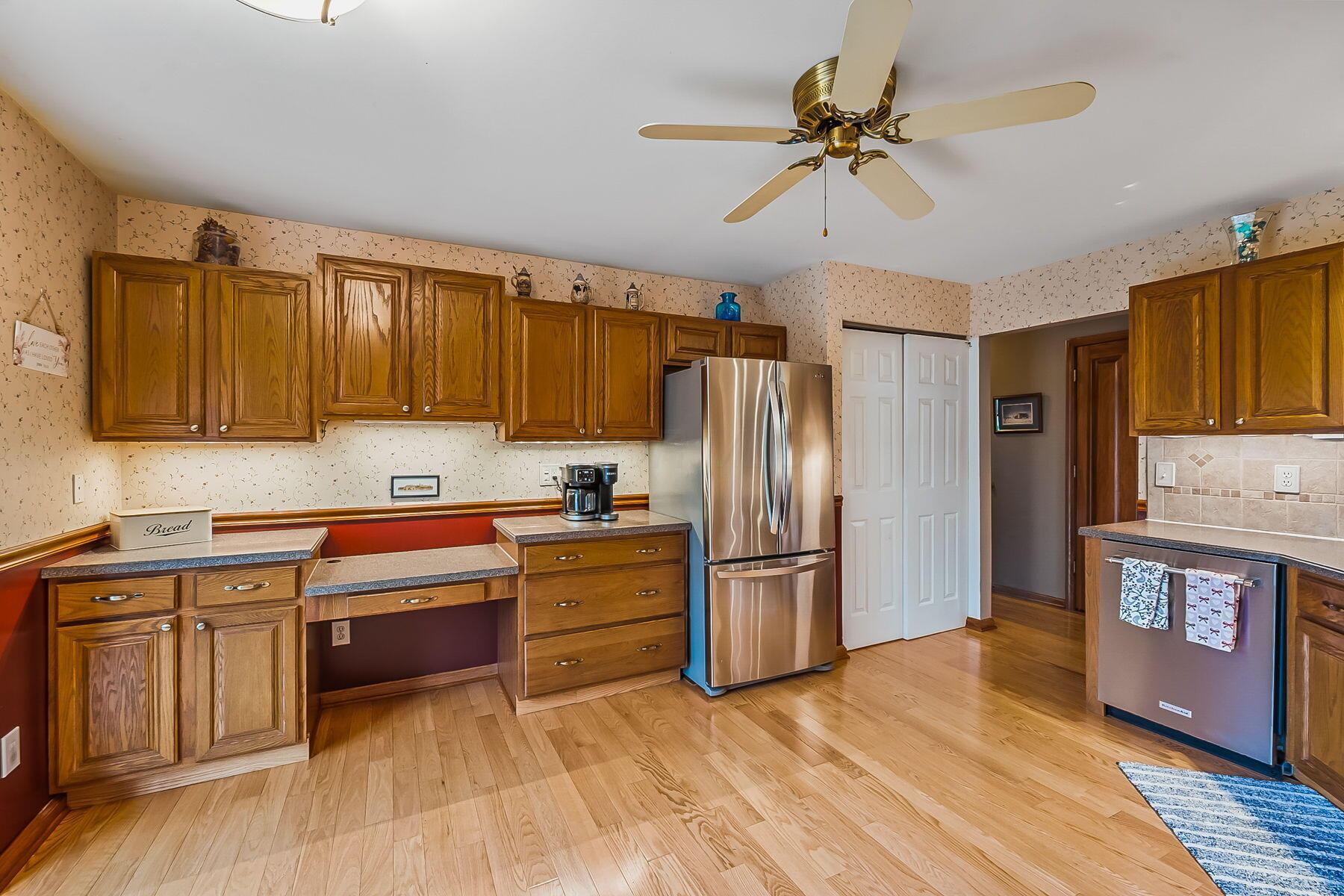 974 Berlin Station Road Delaware, OH 43015 - Photo 29 of 53 Work Station