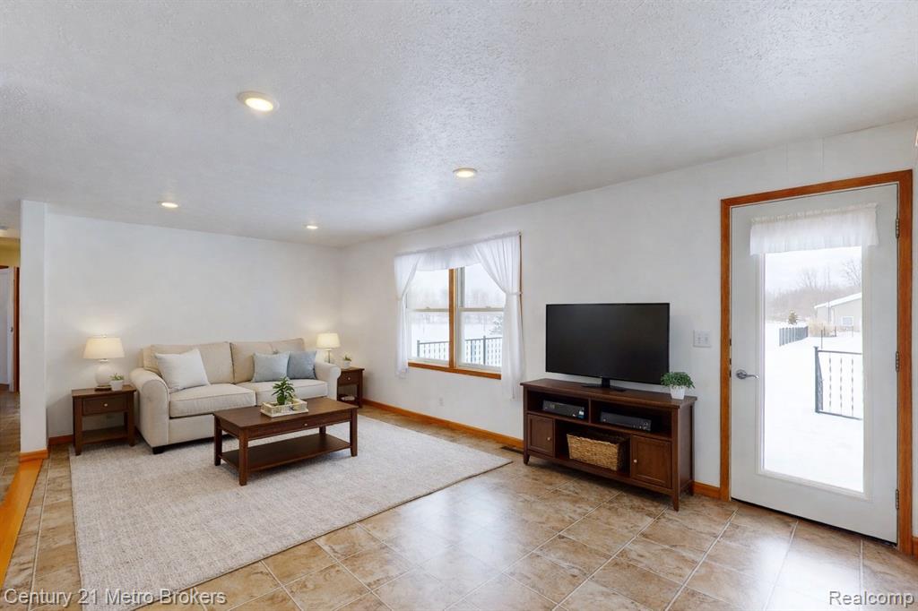 10582 East 80th Street Reed City, MI 49677 - Photo 9 of 90