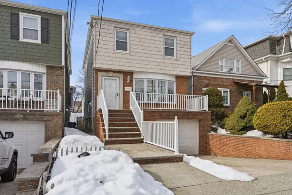 $799,900 | 141 John F. Kennedy Boulevard, Bayonne, NJ 07002