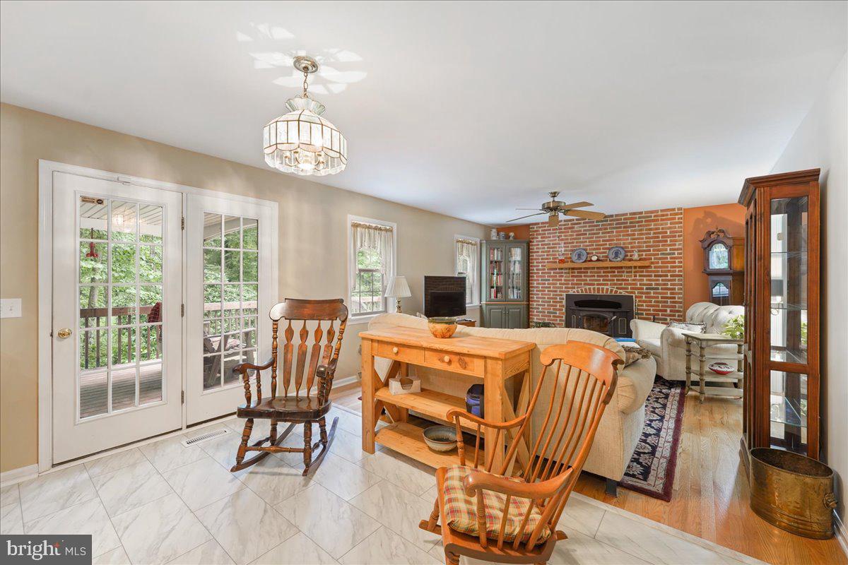609 Lees Bridge Road Nottingham, PA 19362 - Photo 13 of 48 Eat in Kitchen Area room for table set