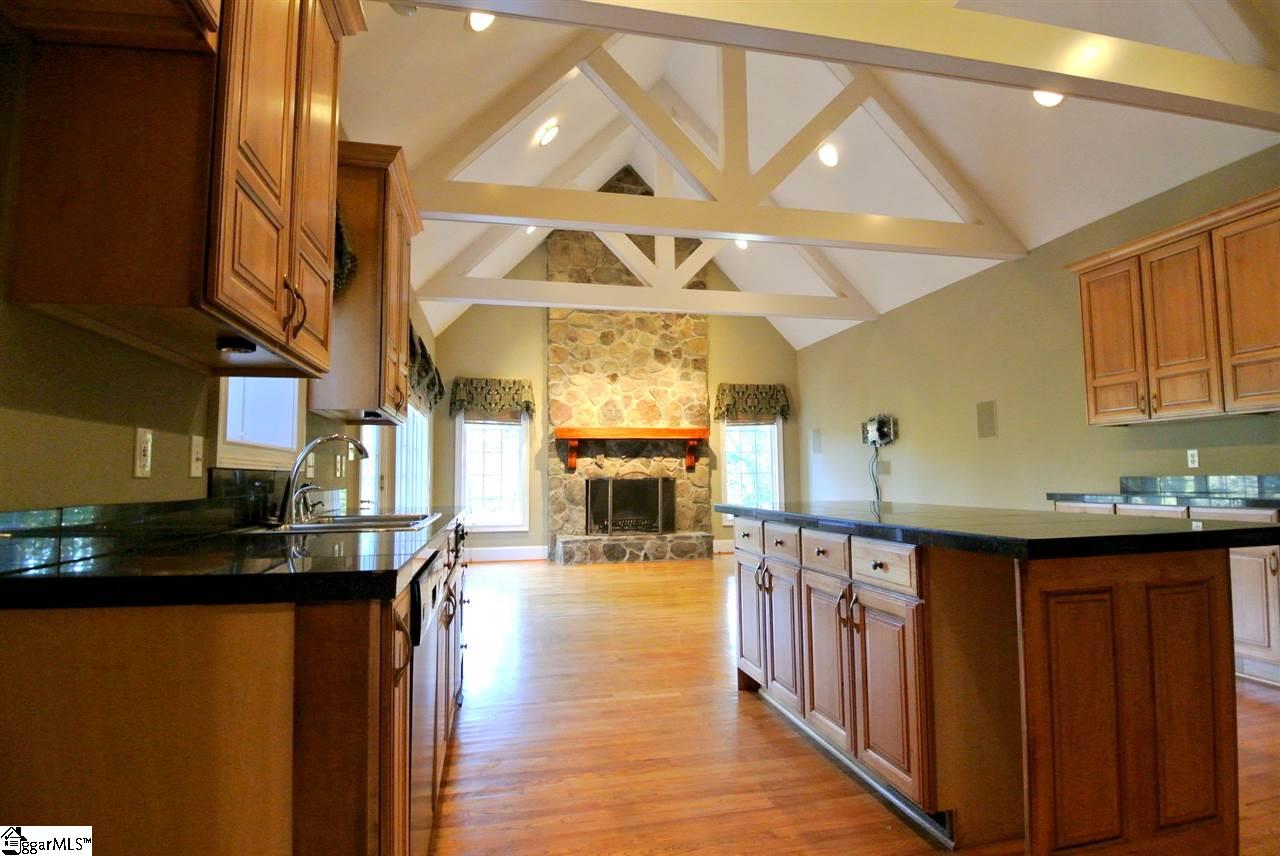349 Matchlock Commons Spartanburg, SC 29302 - Photo 5 of 24 Gallery Image 5