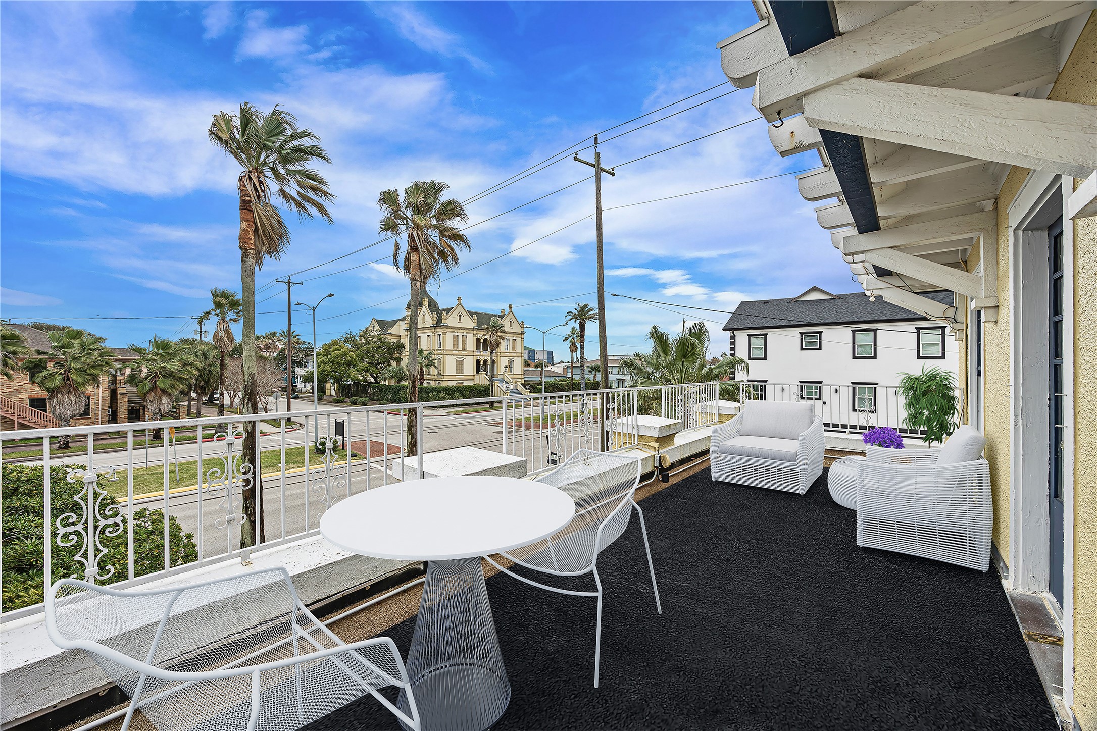 1723 Rosenberg Street Galveston, TX 77550 - Photo 27 of 38 Virtual staging