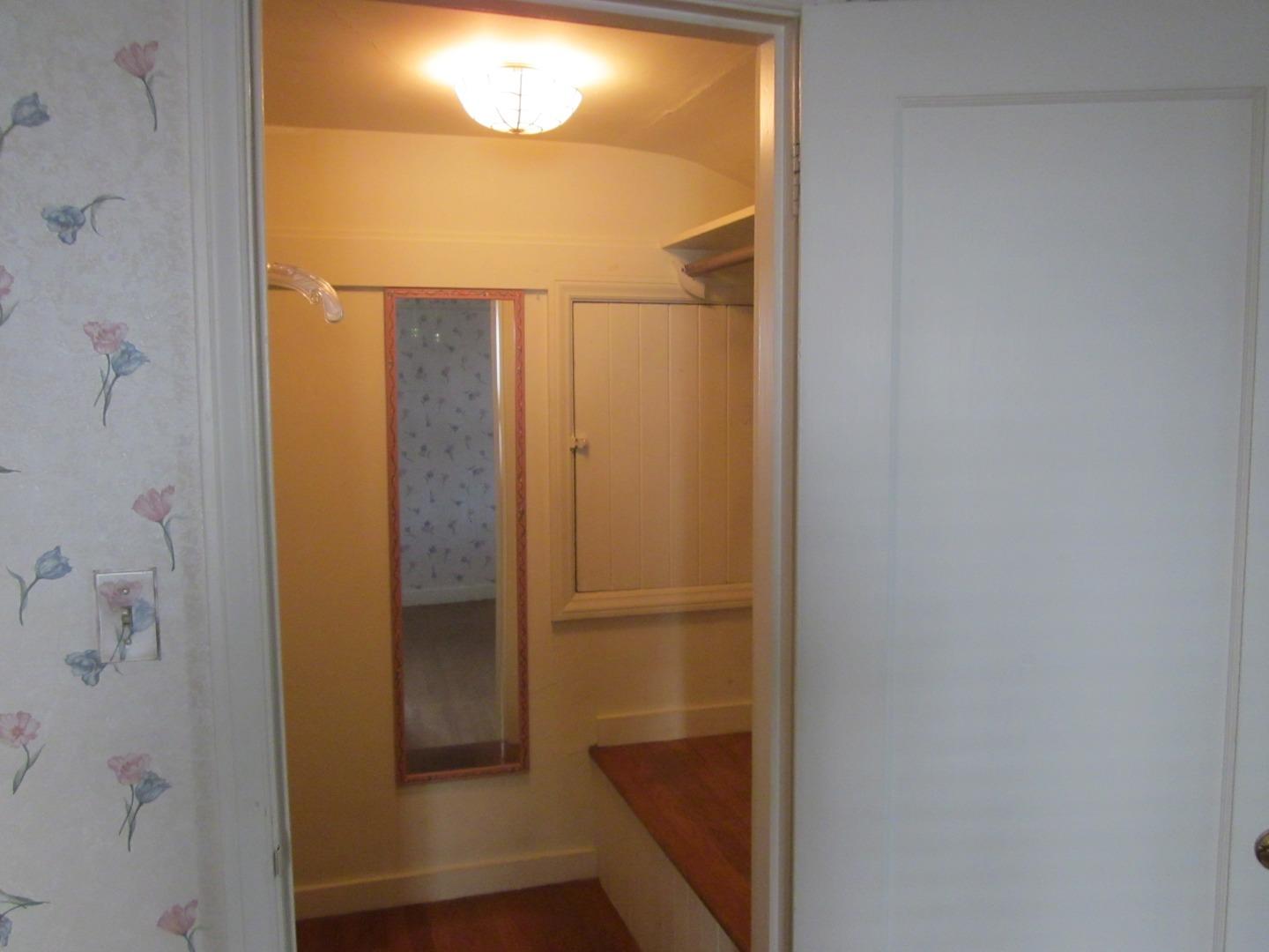 765 Willborough Road Burlingame, CA 94010 - Photo 17 of 21 Gallery Image 17