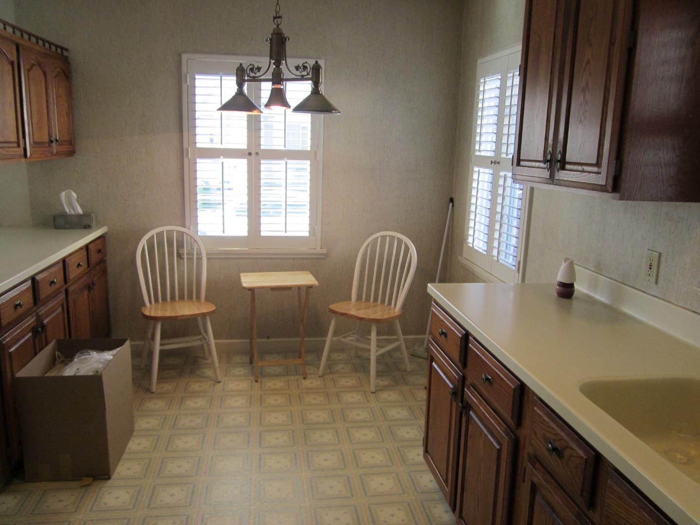765 Willborough Road Burlingame, CA 94010 - Photo 8 of 21 Gallery Image 8