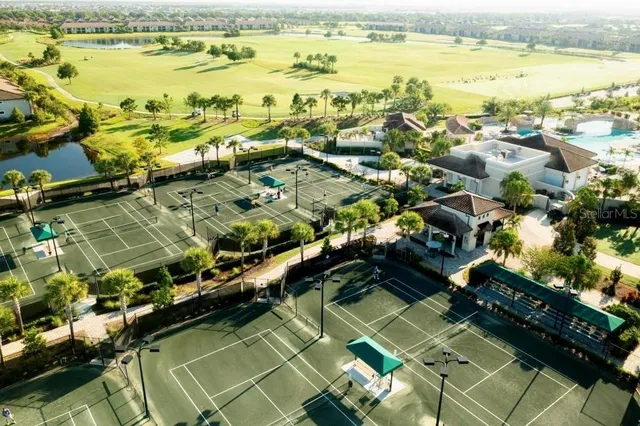 $389,000 | 5538 Palmer Circle, Unit 104, Bradenton, FL 34211