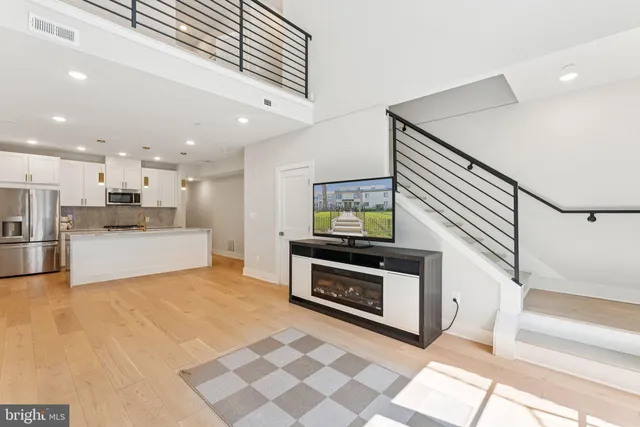 $3,625 | 1705 Trinidad Avenue Northeast, Unit 2, Washington, DC 20002