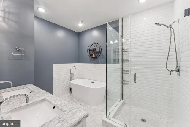 $3,625 | 1705 Trinidad Avenue Northeast, Unit 2, Washington, DC 20002