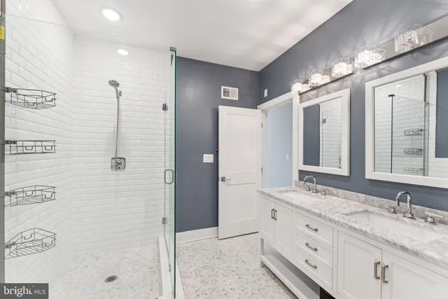 $3,625 | 1705 Trinidad Avenue Northeast, Unit 2, Washington, DC 20002