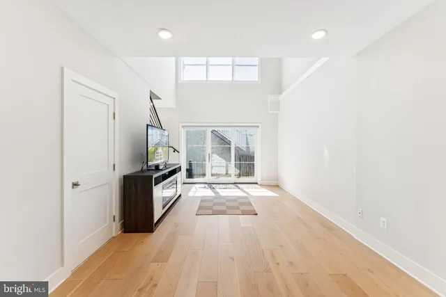 $3,625 | 1705 Trinidad Avenue Northeast, Unit 2, Washington, DC 20002