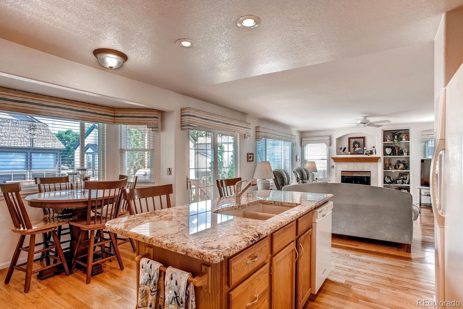 8268 South Reed Way Littleton, CO 80128 - Photo 12 of 28 Gallery Image 12