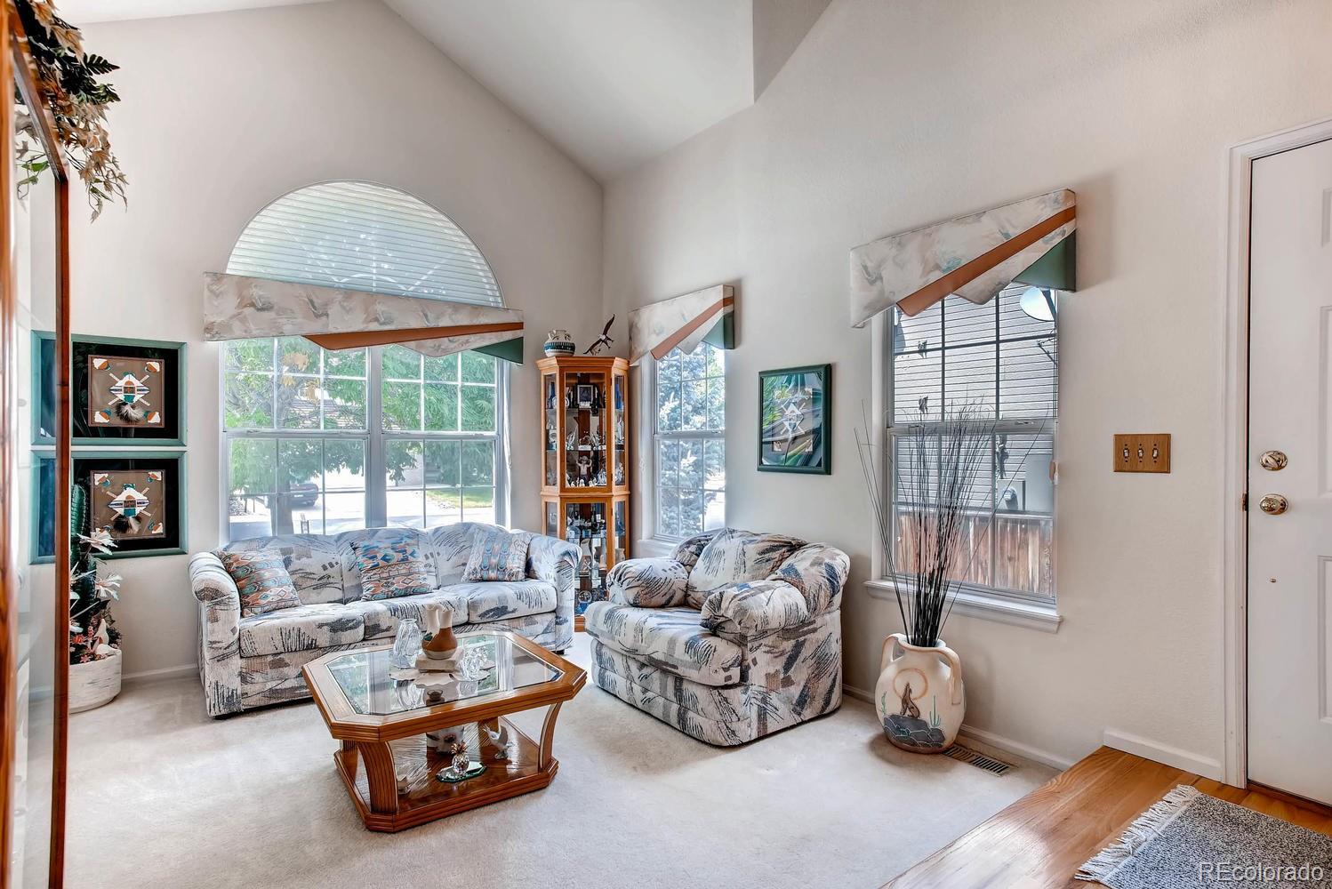 8268 South Reed Way Littleton, CO 80128 - Photo 4 of 28 Gallery Image 4