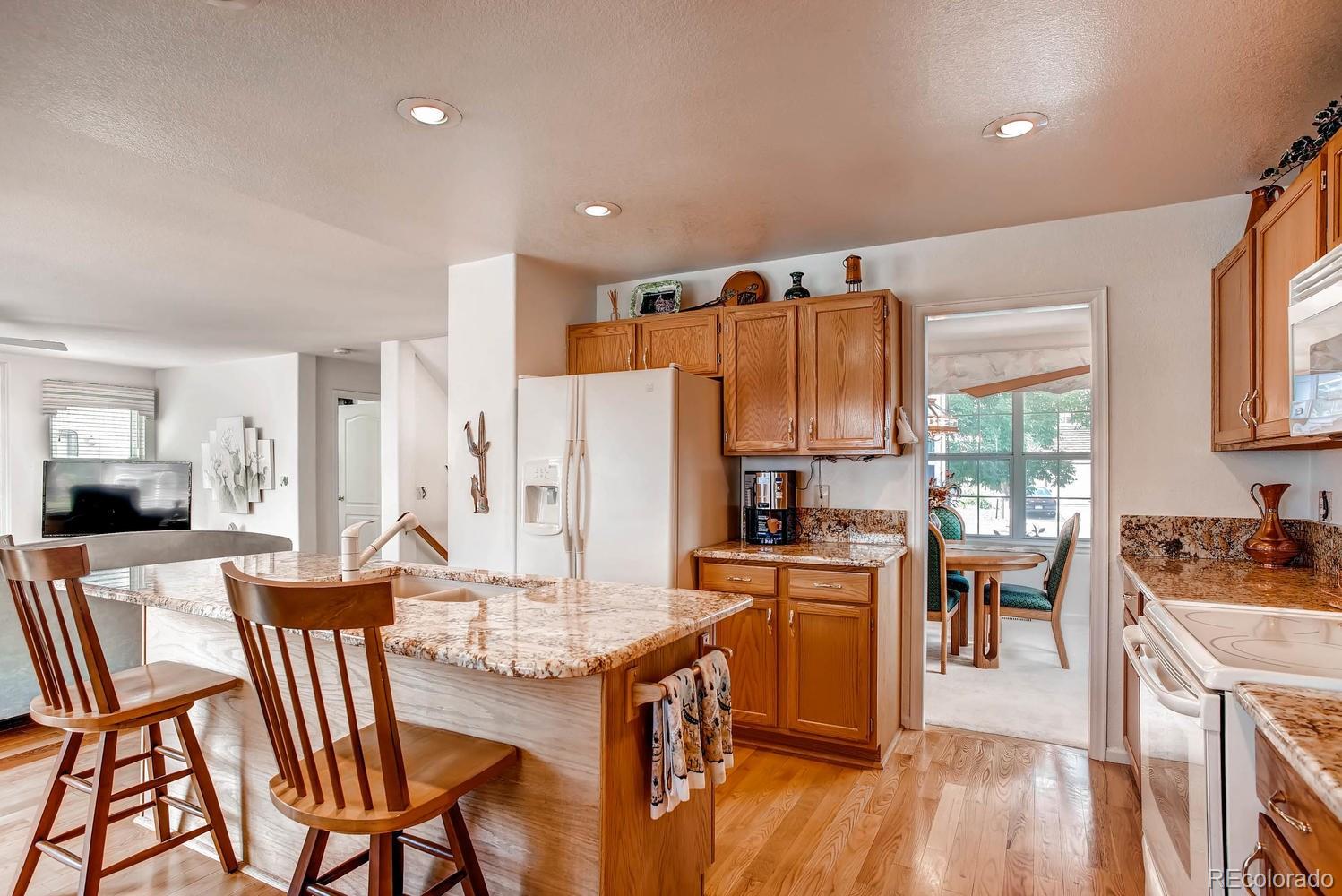 8268 South Reed Way Littleton, CO 80128 - Photo 10 of 28 Gallery Image 10