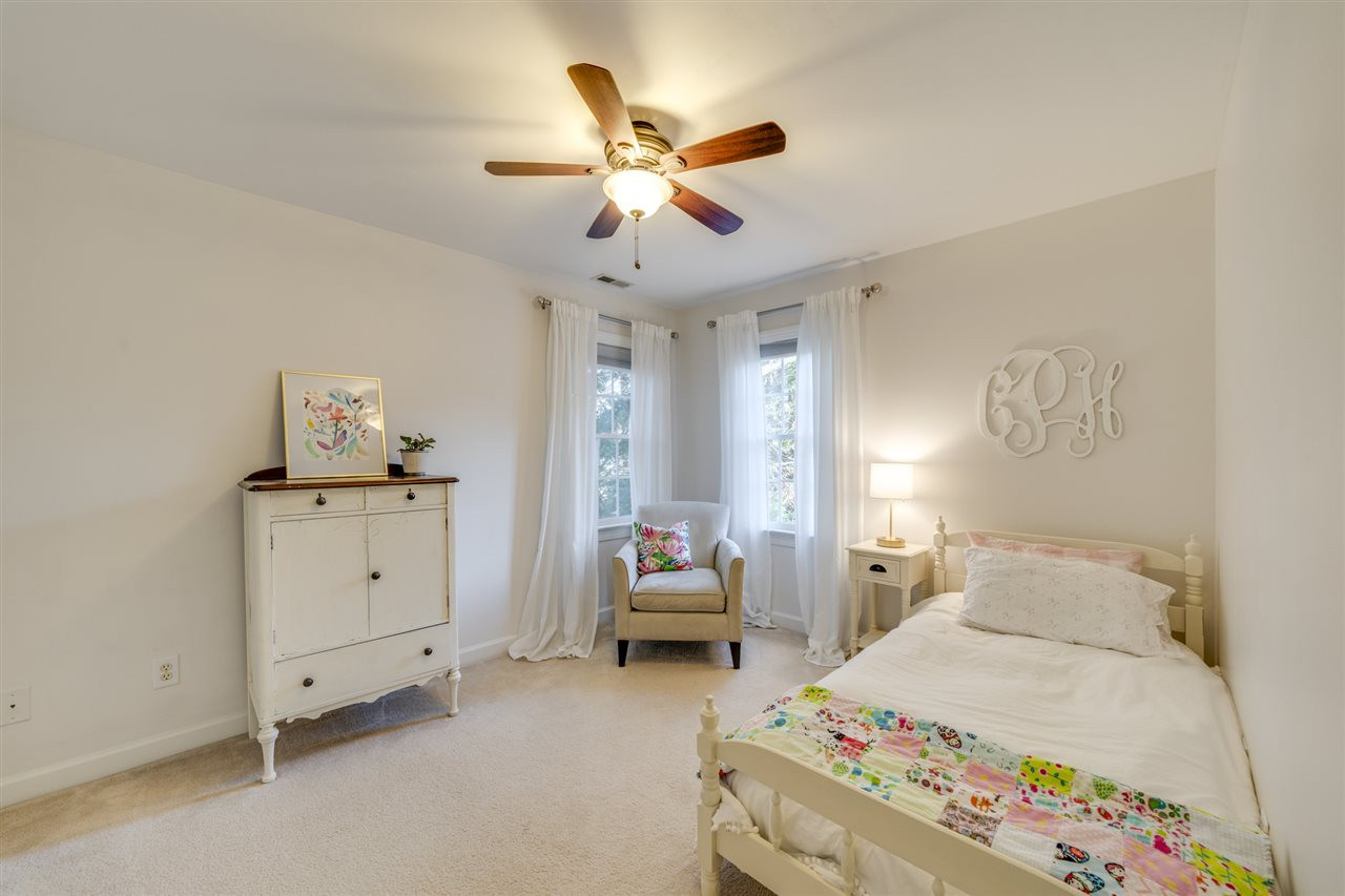 2004 Dobson Court Raleigh, NC 27612 - Photo 16 of 22 Photo 16