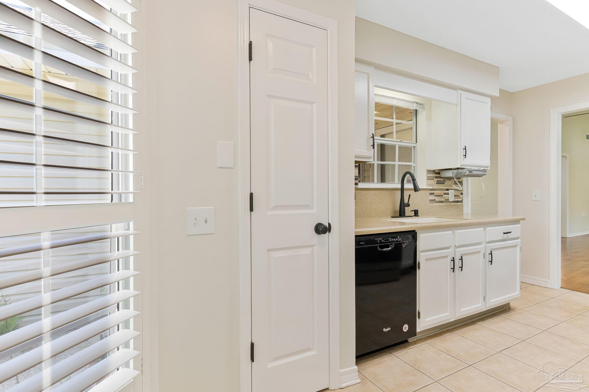 1344 Sunrunner Road Pensacola, FL 32504 - Photo 13 of 65 Gallery Image 13