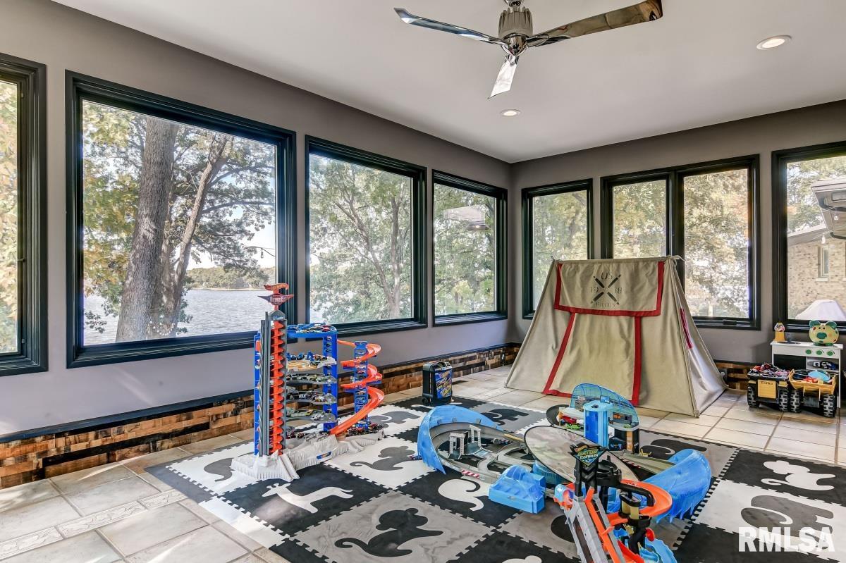 113 Linden Lane Springfield, IL 62712 - Photo 20 of 53 Gallery Image 20