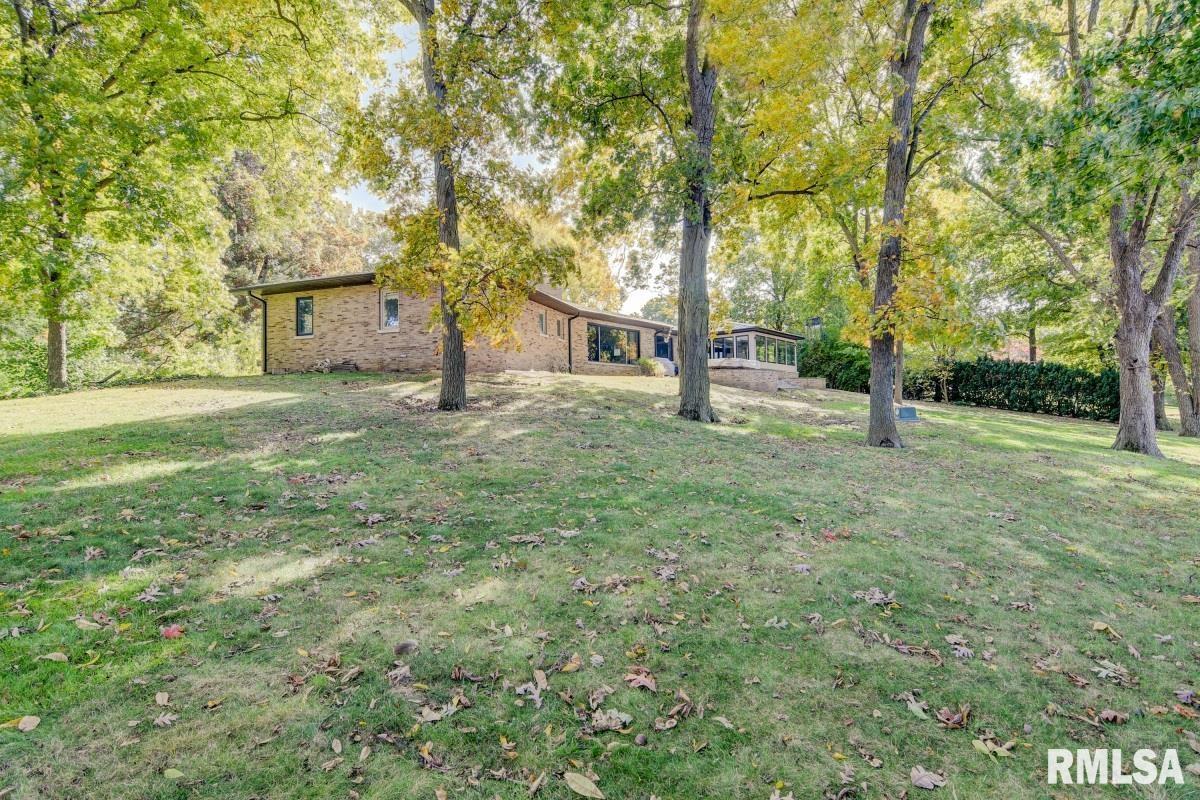 113 Linden Lane Springfield, IL 62712 - Photo 41 of 53 Gallery Image 41