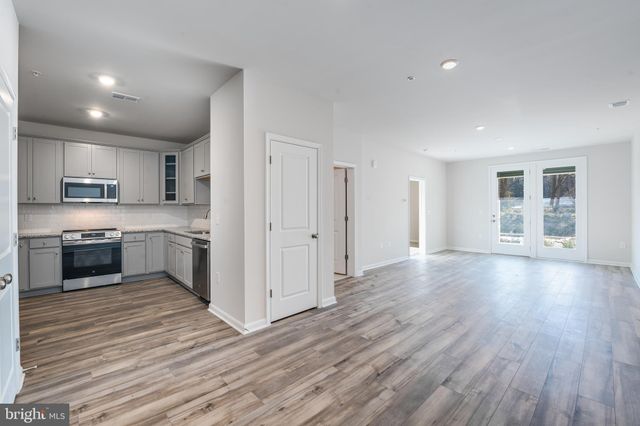 $295,790 | 4003 Seaside Alder Road, Unit 104 IVY, Bowie, MD 20720