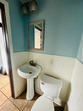 $2,700 | 246 Sidney Street East, St. Paul, MN 55107