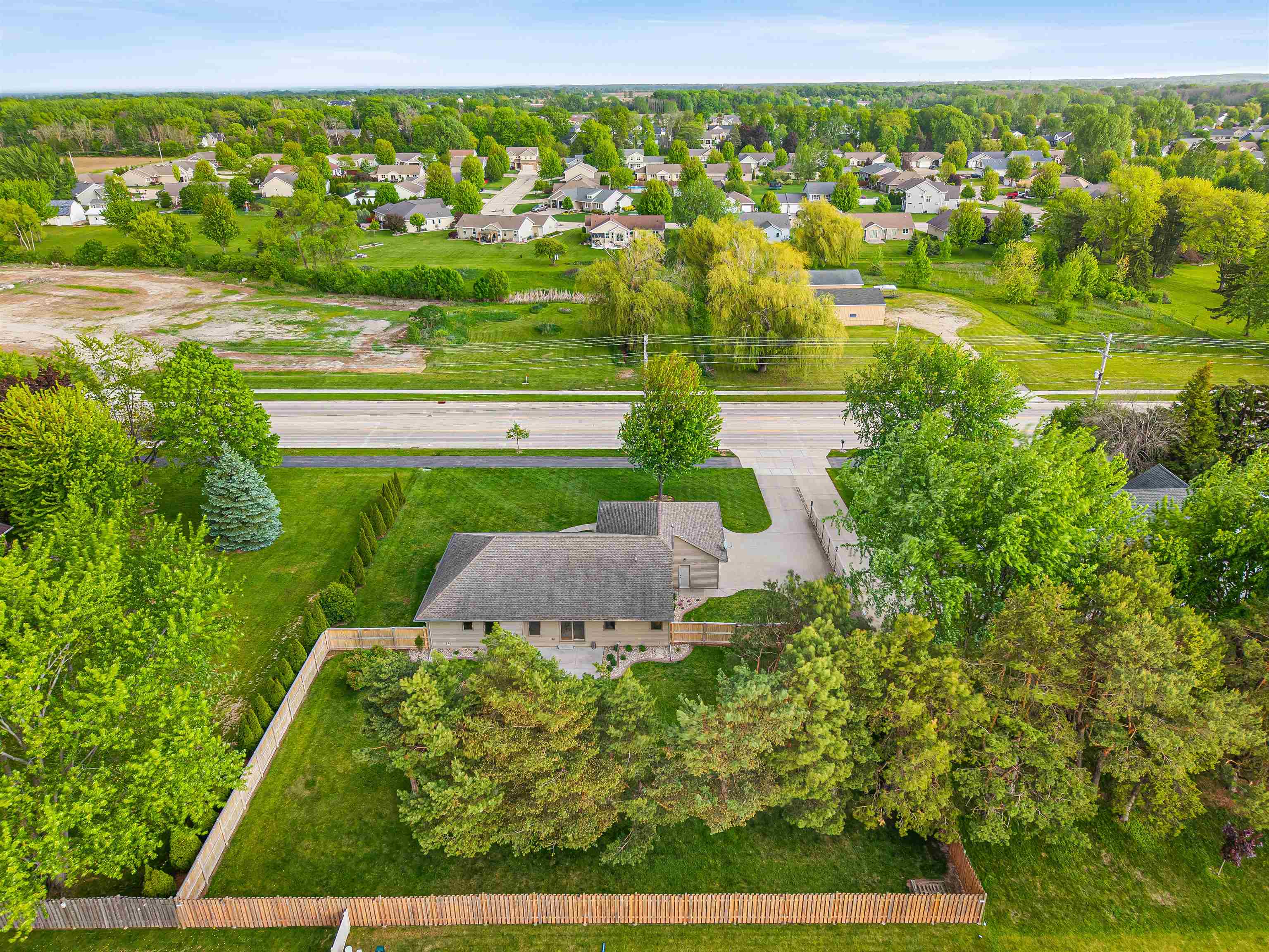 1112 Lake Park Road Menasha, WI 54952 - Photo 42 of 54
