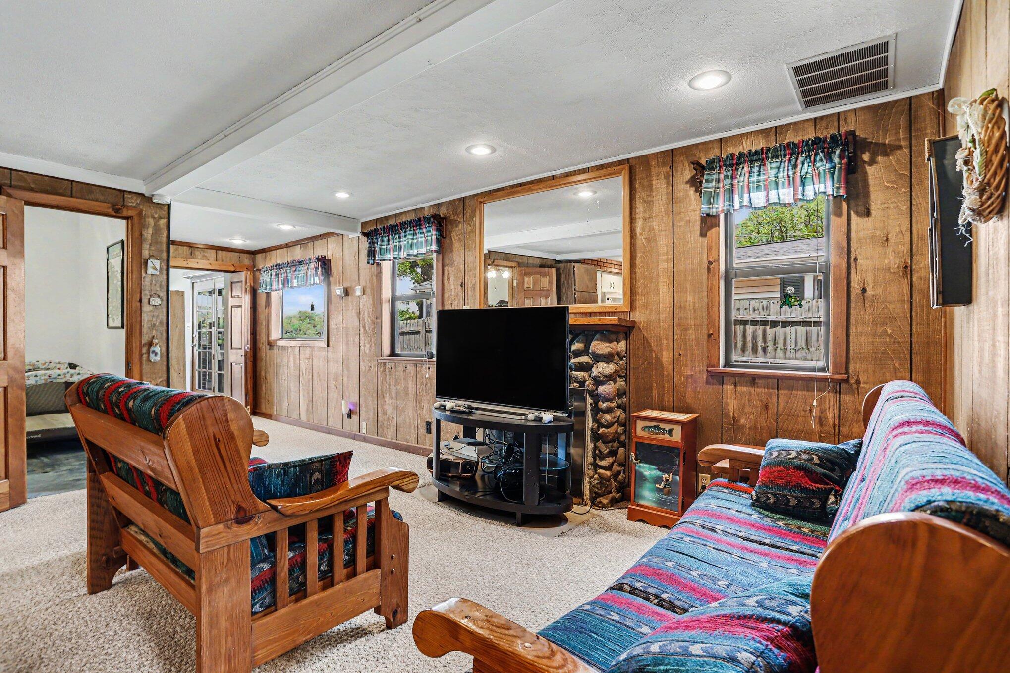 59998 Walters Trail Colon, MI 49040 - Photo 7 of 29 007_file_2913