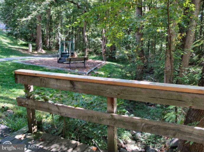 11615 Vantage Hill Road, Unit 1A Reston, VA 20190 - Photo 22 of 27 Community Tot Lot