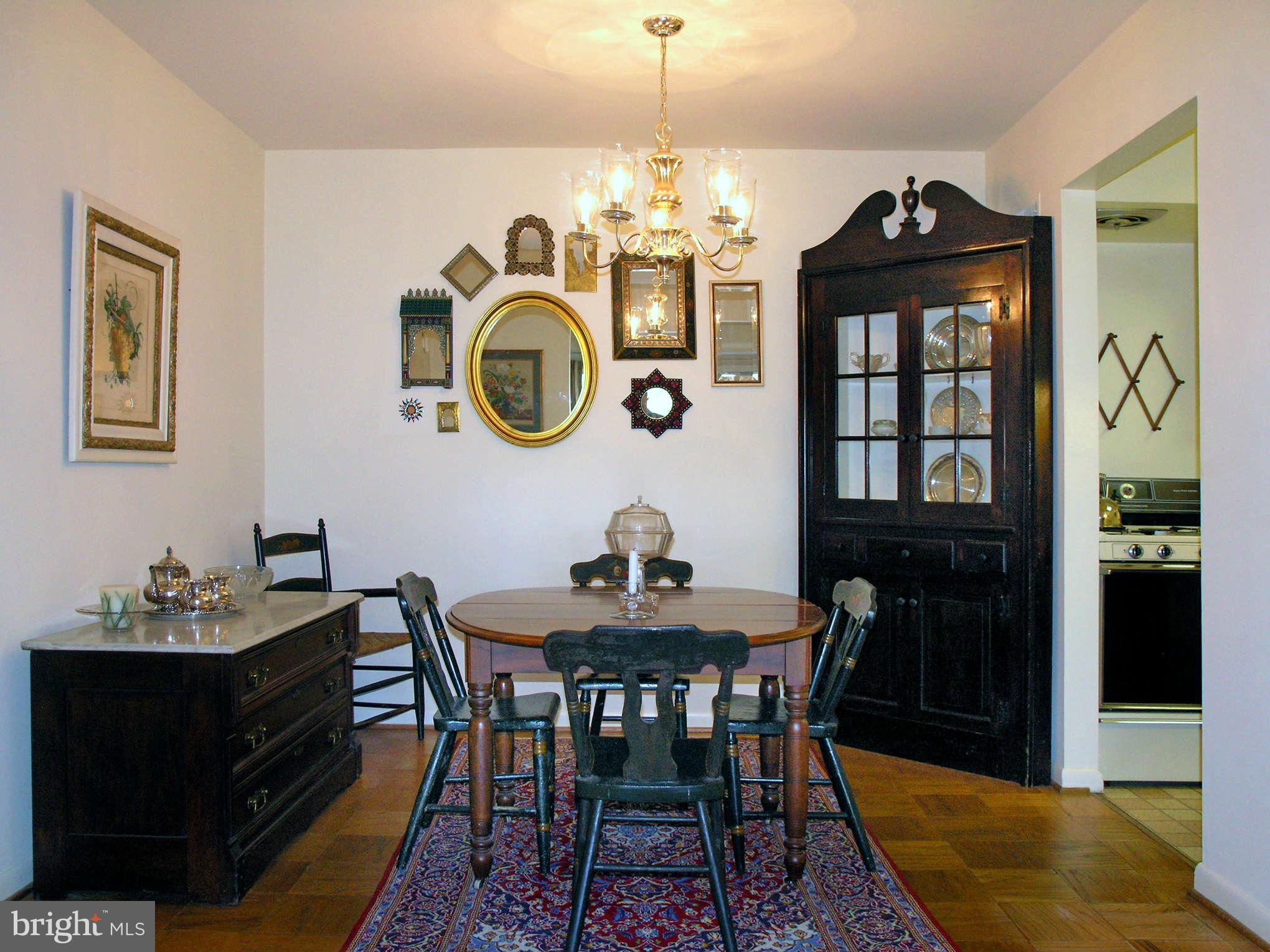 11615 Vantage Hill Road, Unit 1A Reston, VA 20190 - Photo 9 of 27 Dining Room