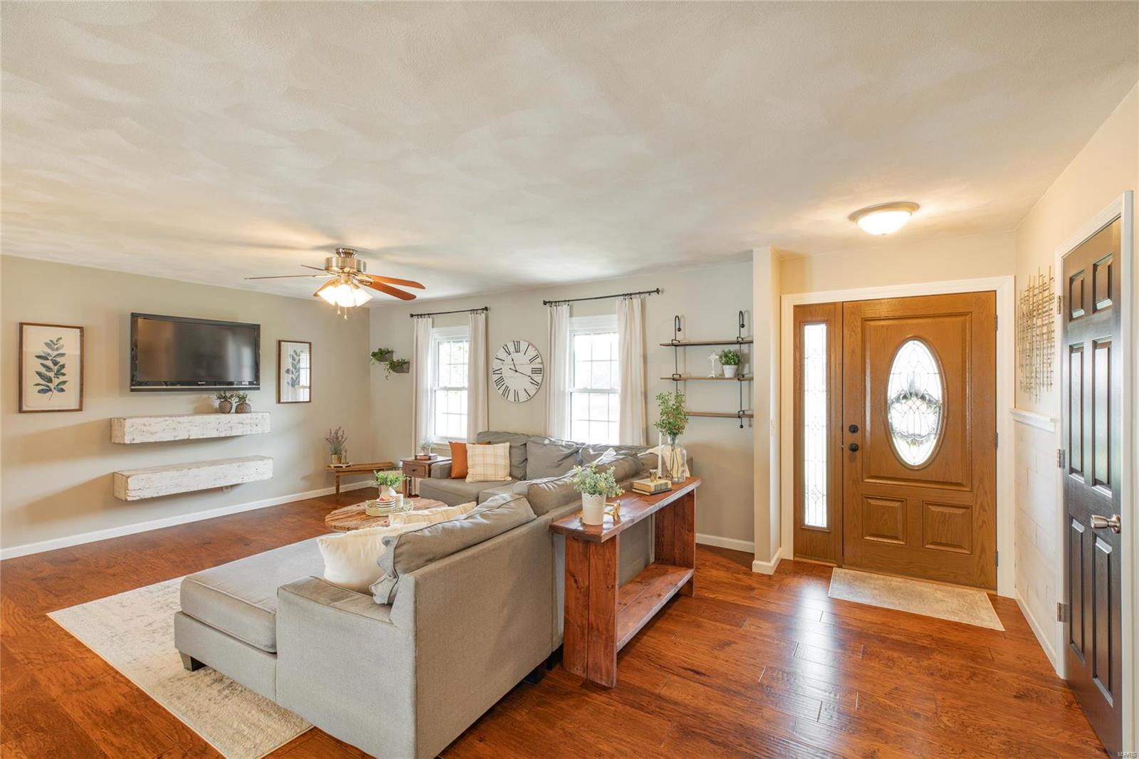 2411 Seminary Road Brighton, IL 62012 - Photo 8 of 59