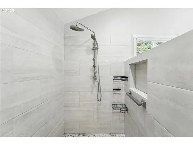 $585,000 | 1371 Northeast Barnes Court, Gresham, OR 97030