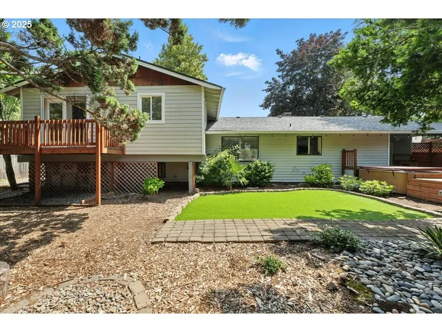 $585,000 | 1371 Northeast Barnes Court, Gresham, OR 97030