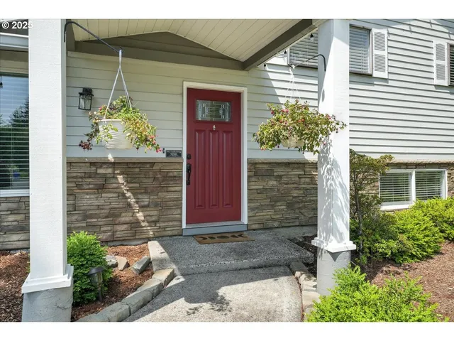 $585,000 | 1371 Northeast Barnes Court, Gresham, OR 97030