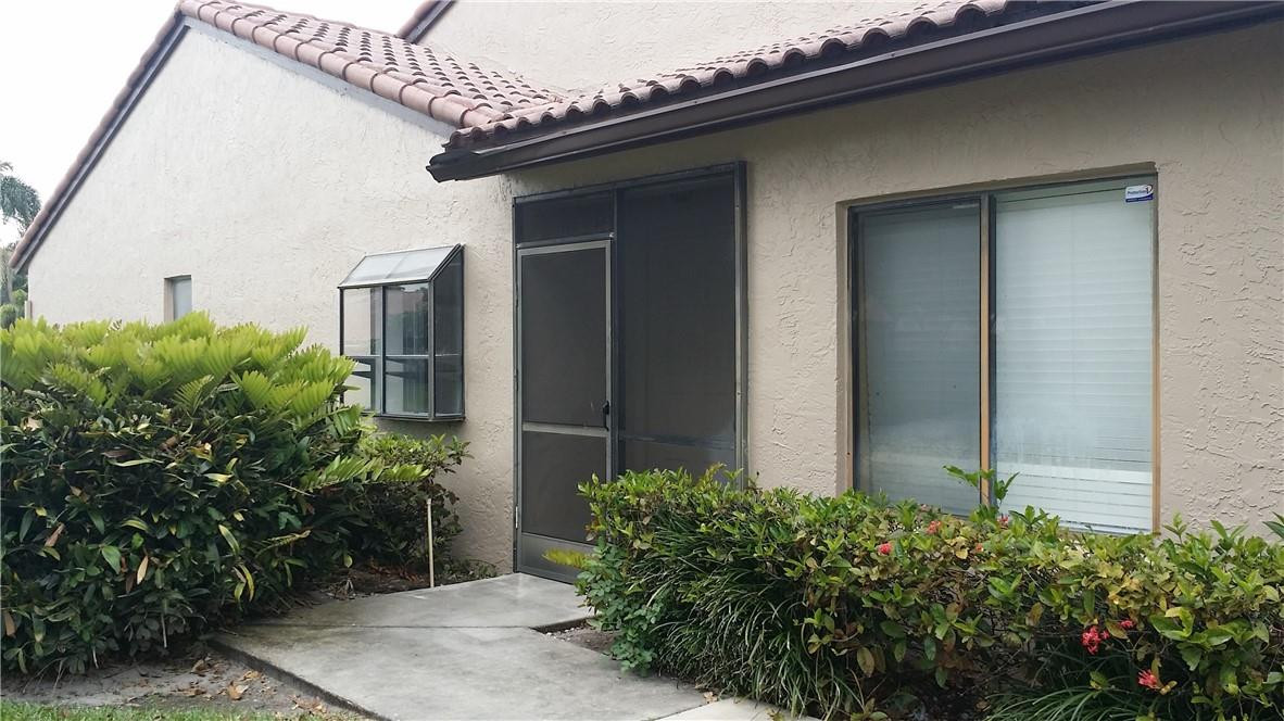 3327 Inverrary Boulevard West Lauderhill, FL 33319 - Photo 3 of 23 Photo 3