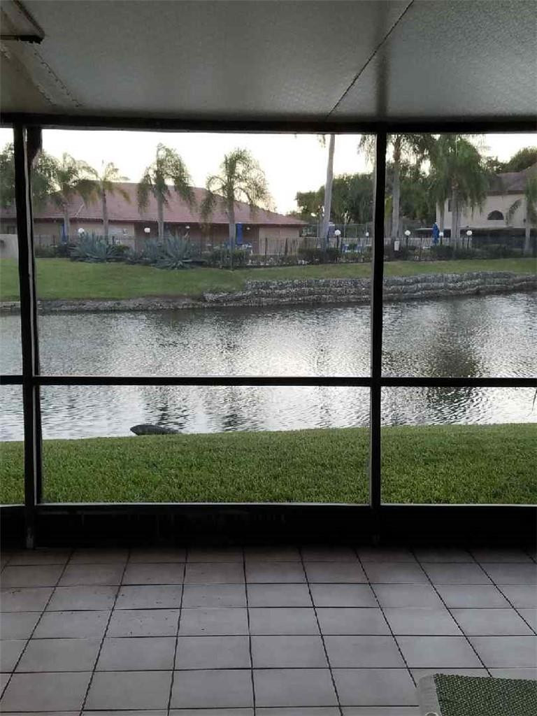 3327 Inverrary Boulevard West Lauderhill, FL 33319 - Photo 7 of 23 Photo 7