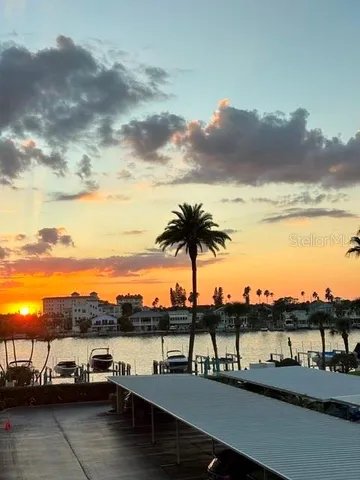 $2,750 | 690 Island Way, Unit 307, Clearwater Beach, FL 33767