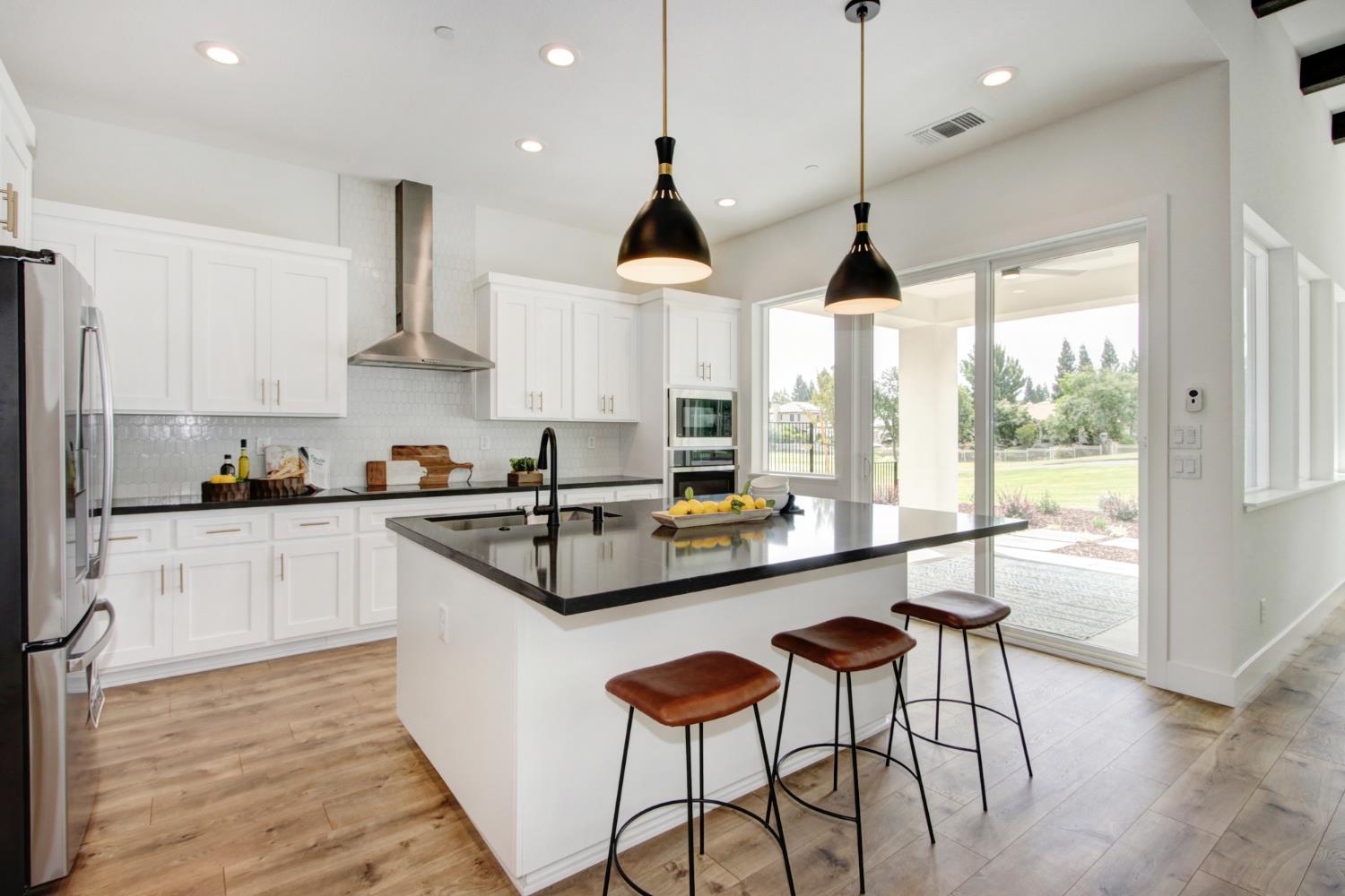 7400 Mamba Court Rancho Murieta, CA 95683 - Photo 14 of 46