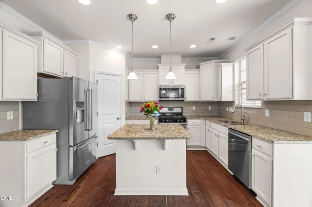 $2,500 | 3908 Valley Side Court, Cary, NC 27519