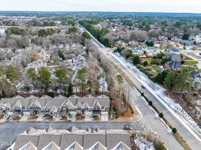 $2,500 | 3908 Valley Side Court, Cary, NC 27519